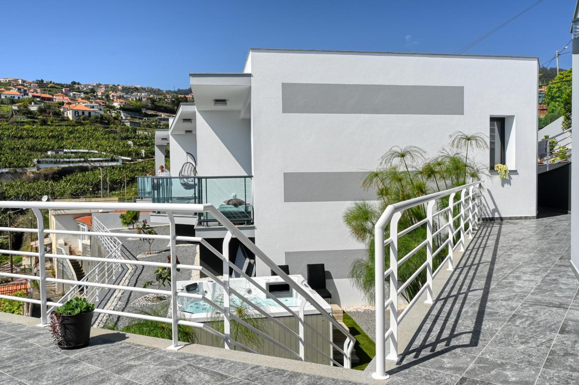 Apartment 92, A In Madeira