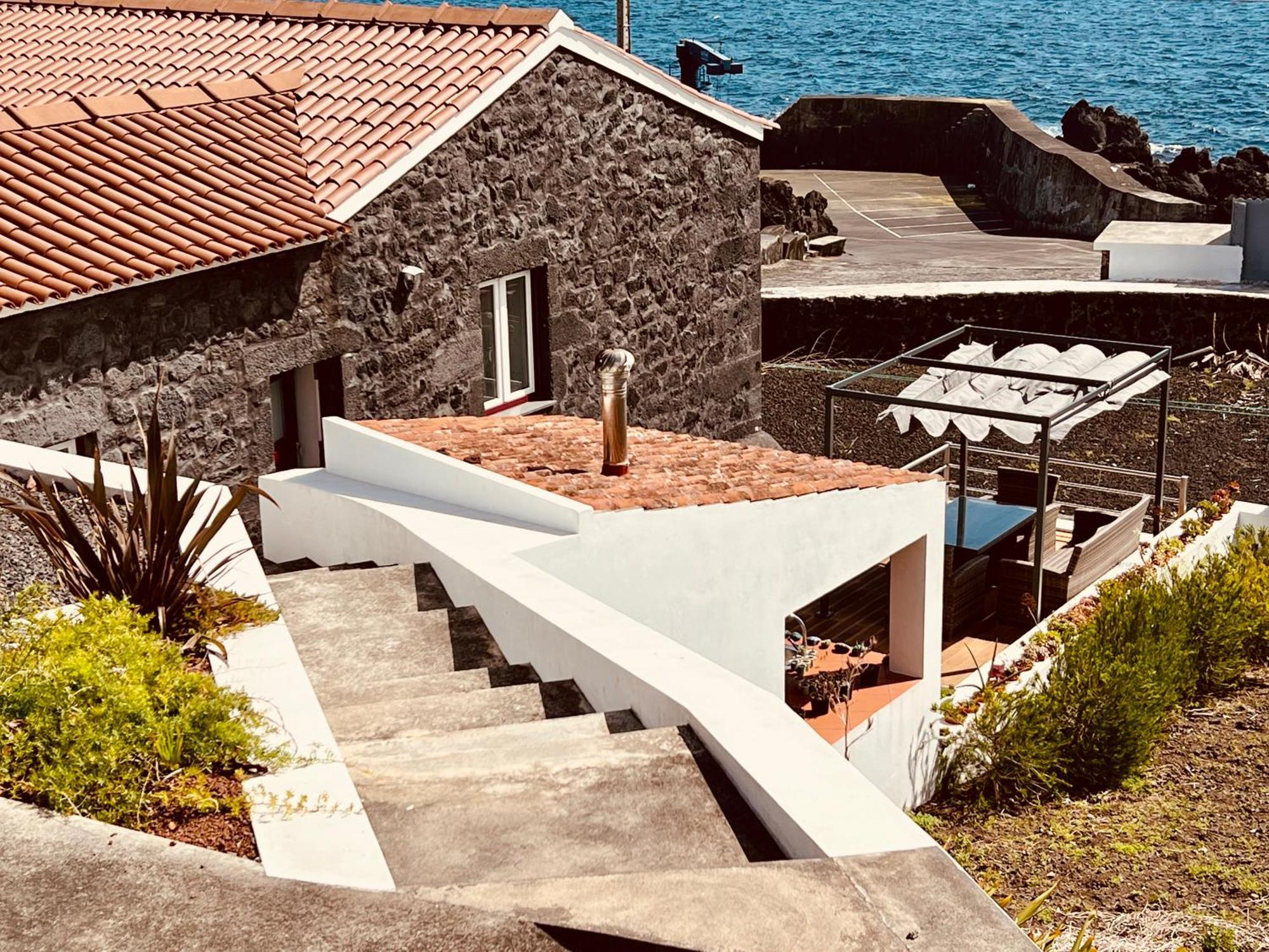 Casa Da Guarda Sao Joao (Pico Island)