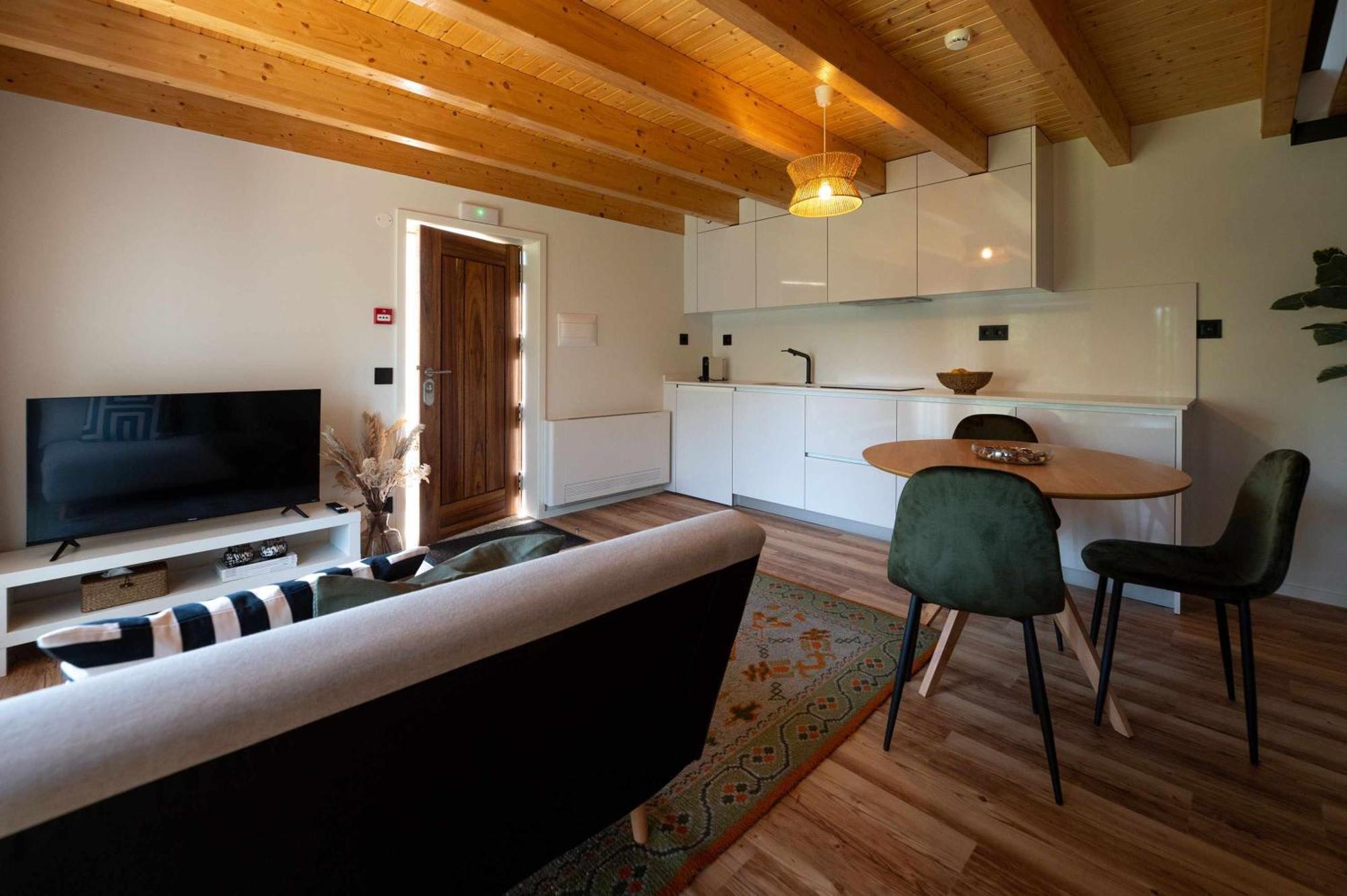 Apartment Ermo Loft Casas Do Ermo *
