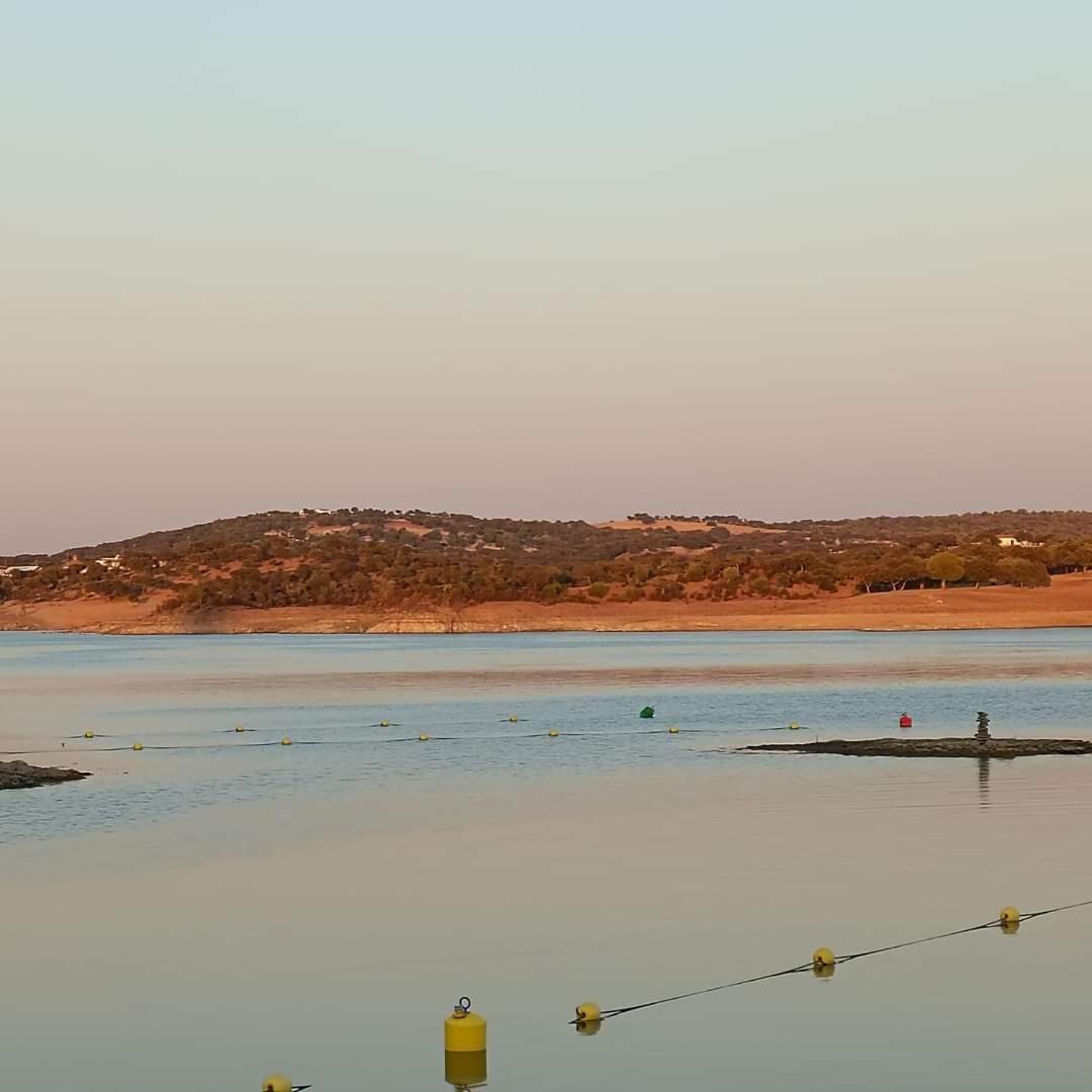 A Casa Do Mestre Lau - No Coracao Do Alentejo Terena