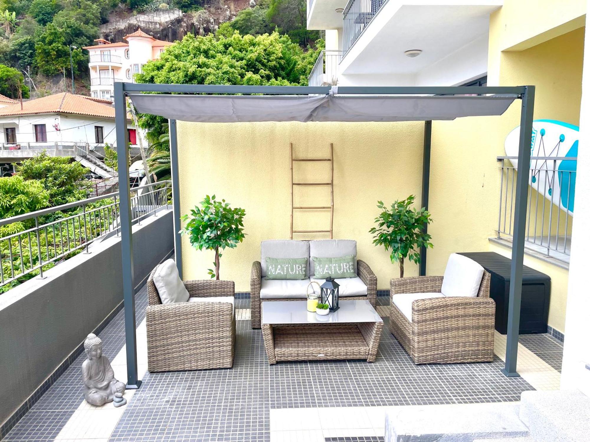 Apartment Plaza Charming Flat Santa Cruz (Madeira)