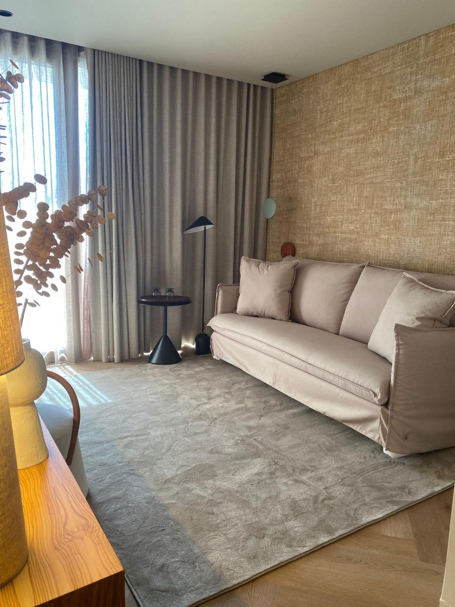 Hotel Upon -