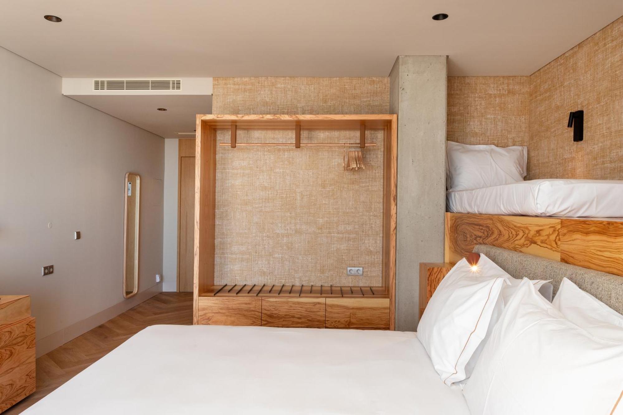 Upon - Hotel 4*