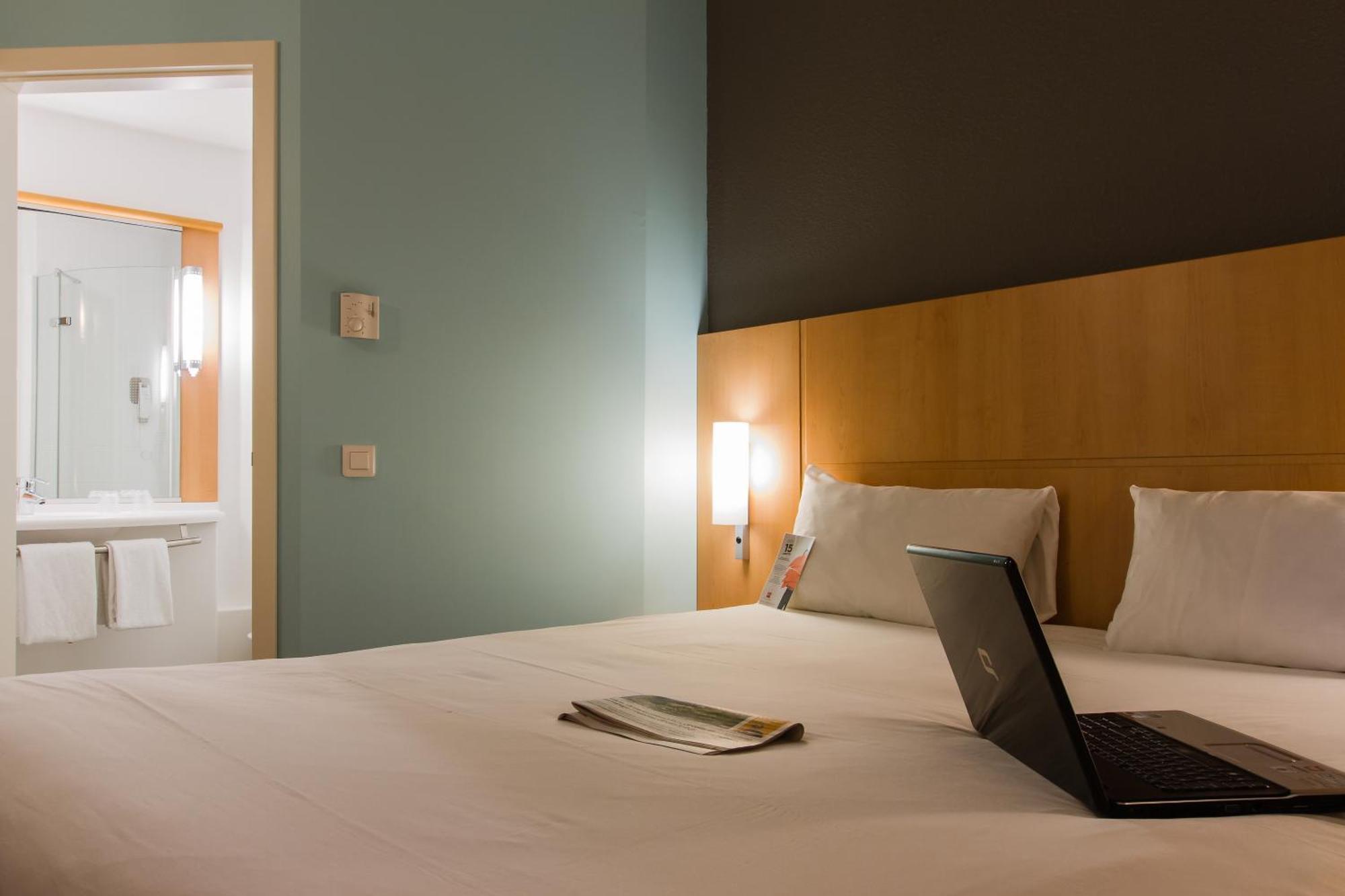 Ibis Parque Nacoes 3* Lisbon