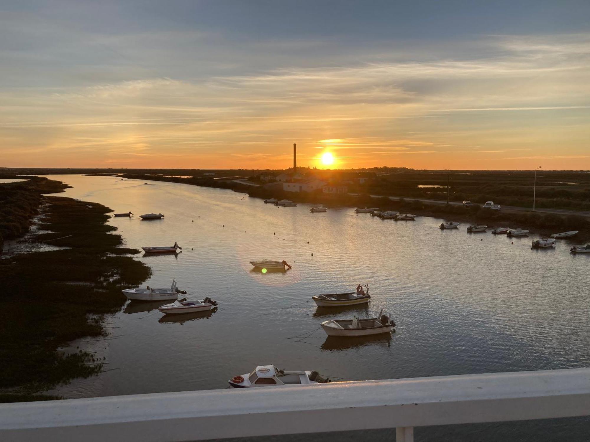 Beautiful 3-bed House In In The Center * Tavira