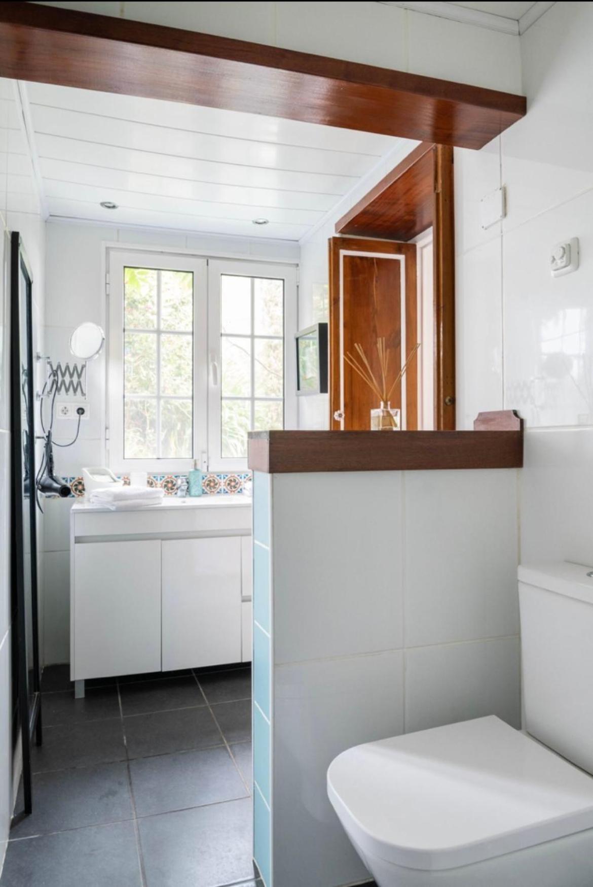 Quinta Belmonte With Private Heated Pool In Villa Funchal (Madeira)