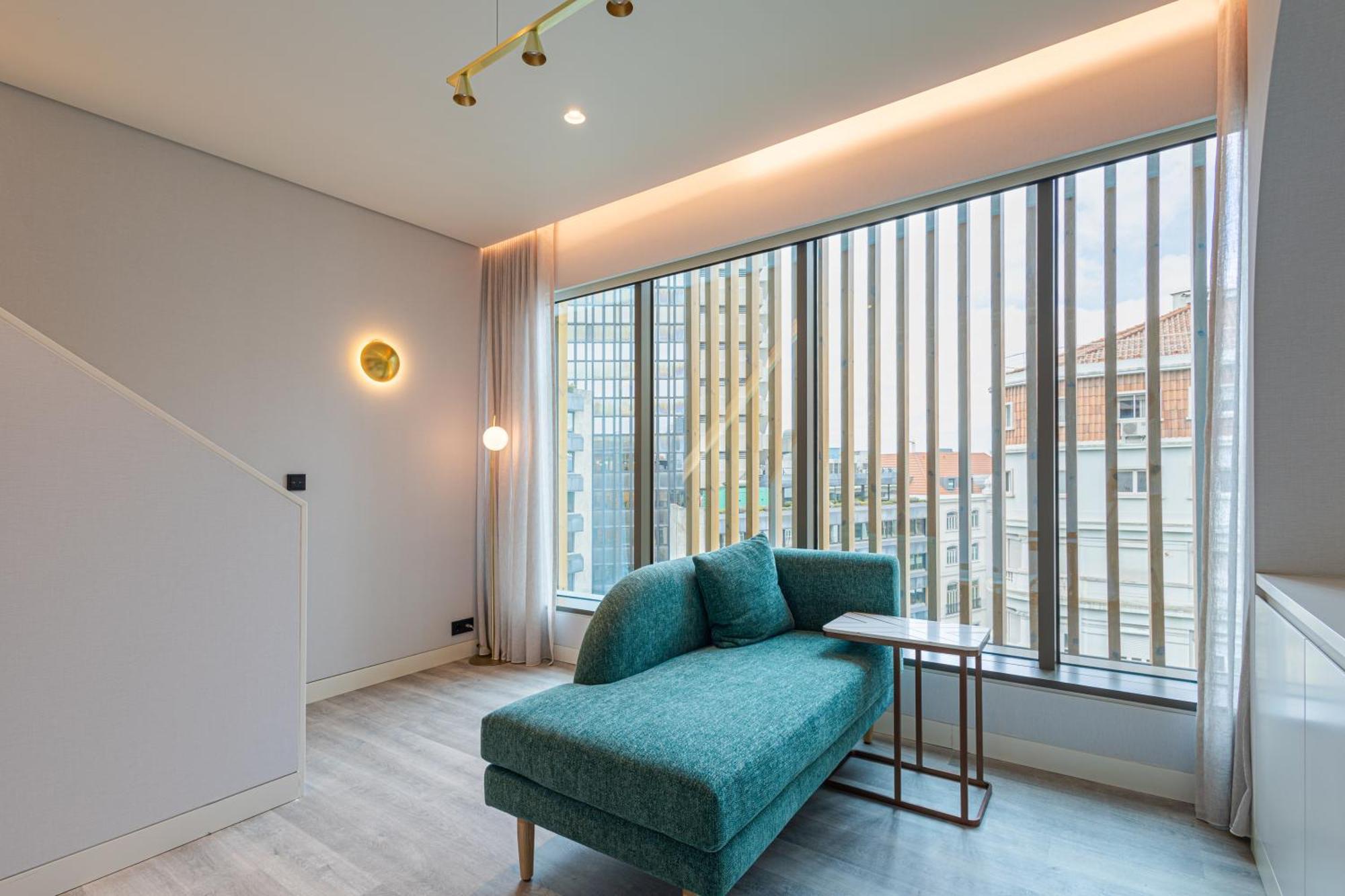 Luster Hotel Lisbon