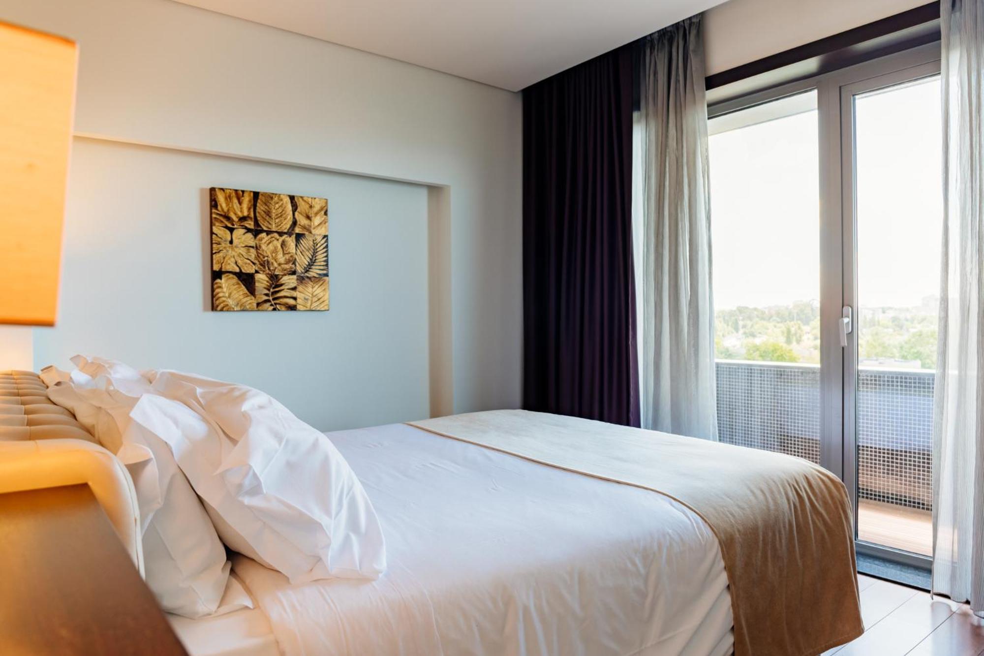 Hotel Axis Porto Business & 4*