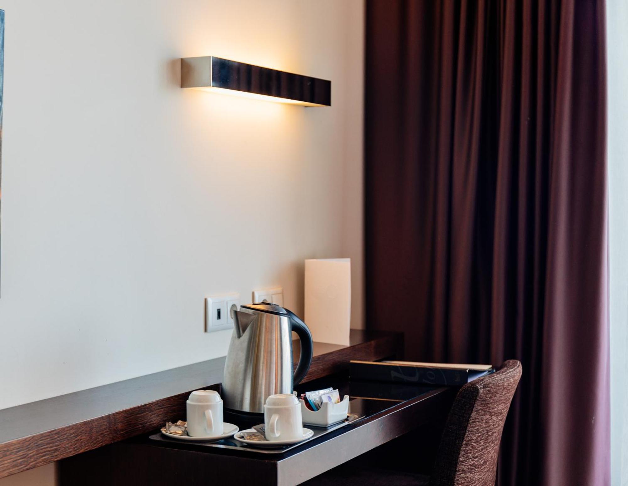 Axis Porto Business & Hotel