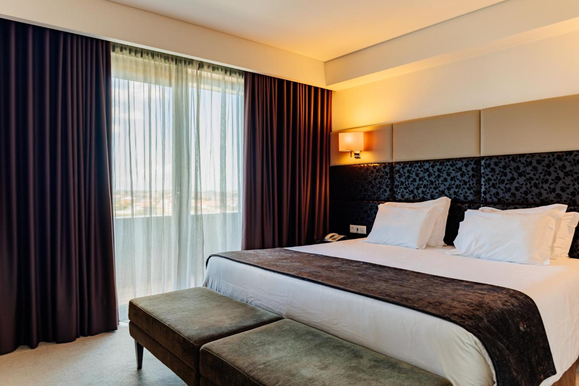 Axis Porto Business & Hotel