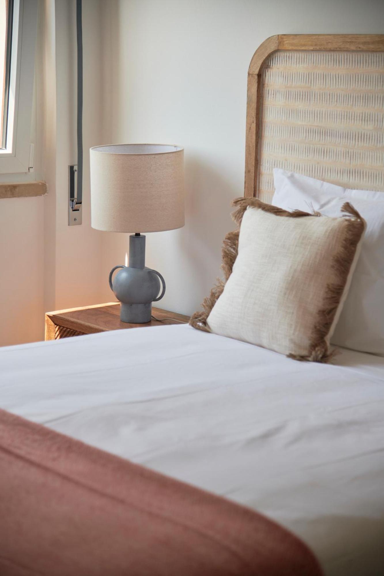 Sunset Bay View, Renovated Apt, By Timecooler * Setúbal