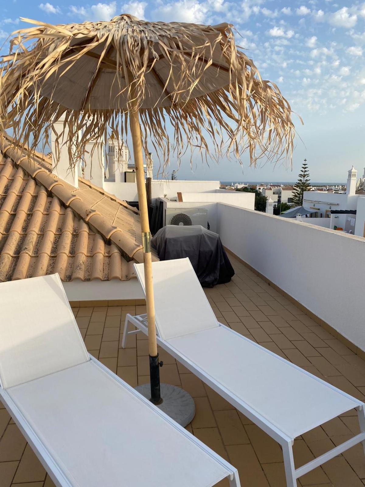 De Tavira Gomeira, 2 Bedroom, 3 Terraced Penthouse With Seaview, 300m From The Sea