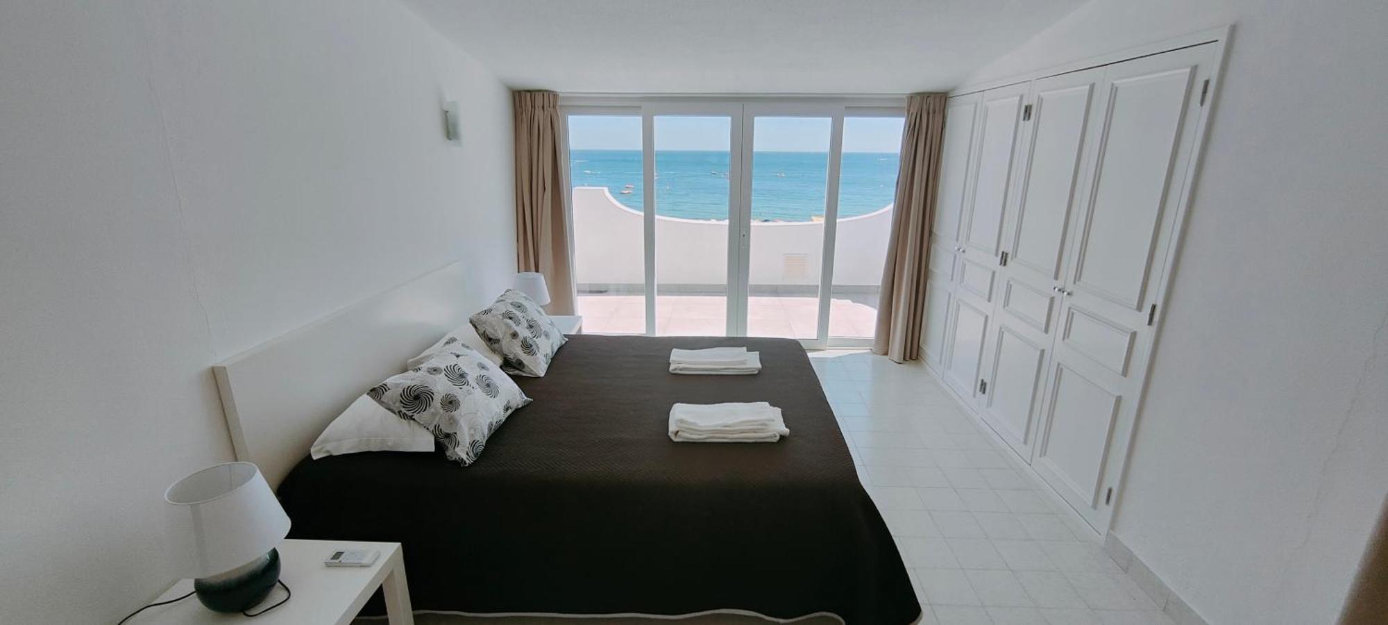 Penthouse Beachfront Apartamento