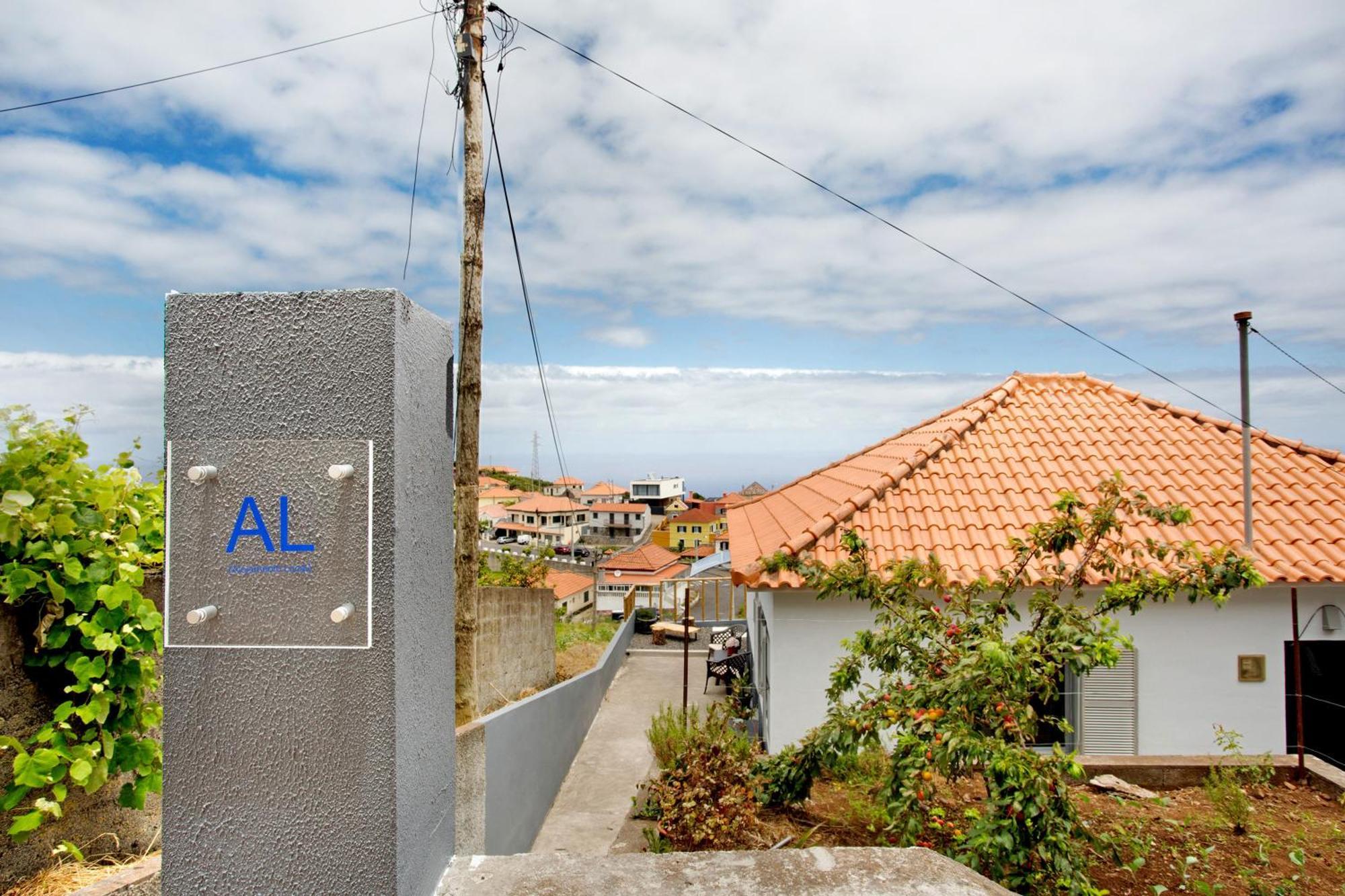 Casa Da Ribeira Da Janela Holiday home