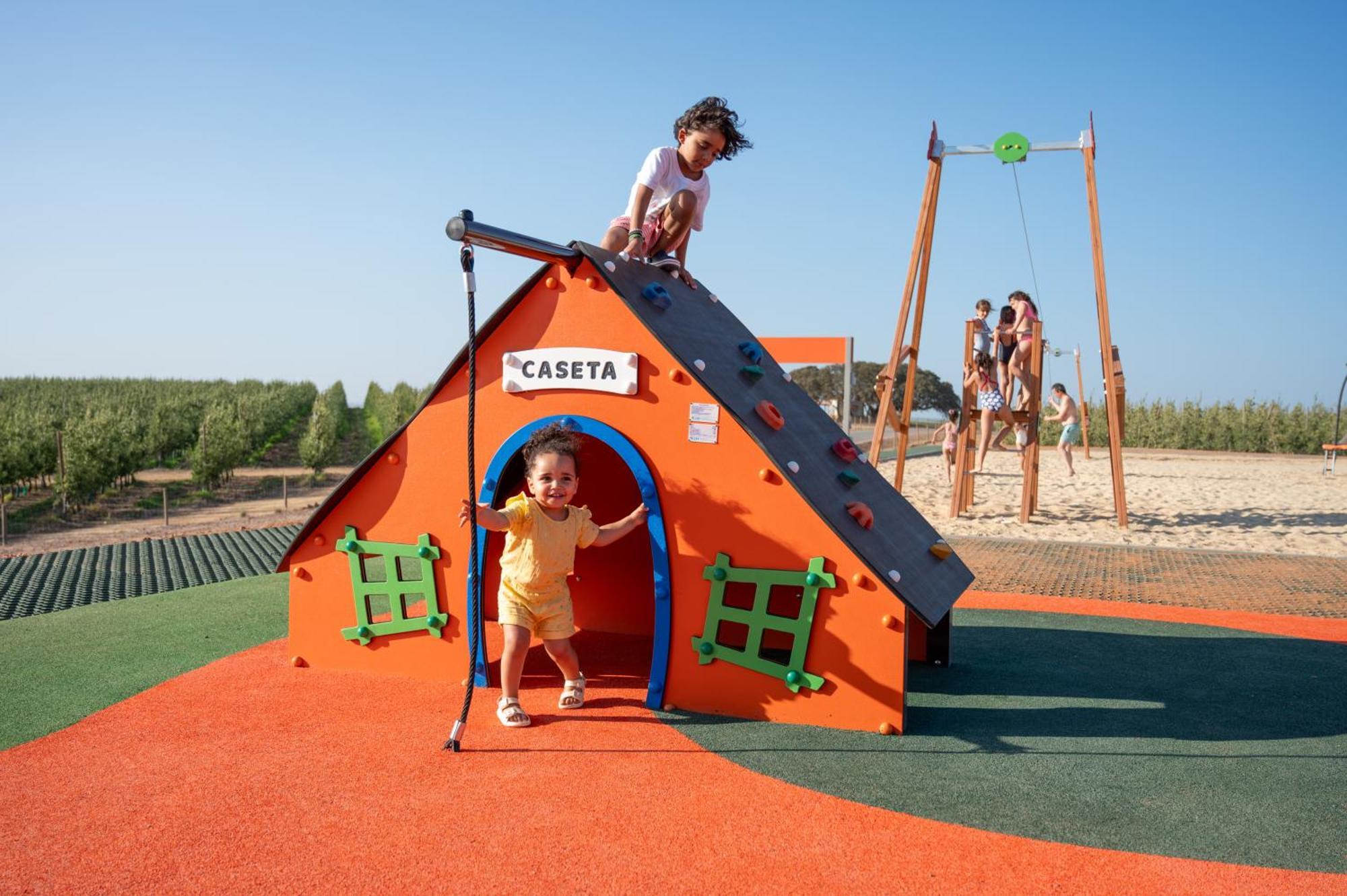 Vila Gale Nep Kids