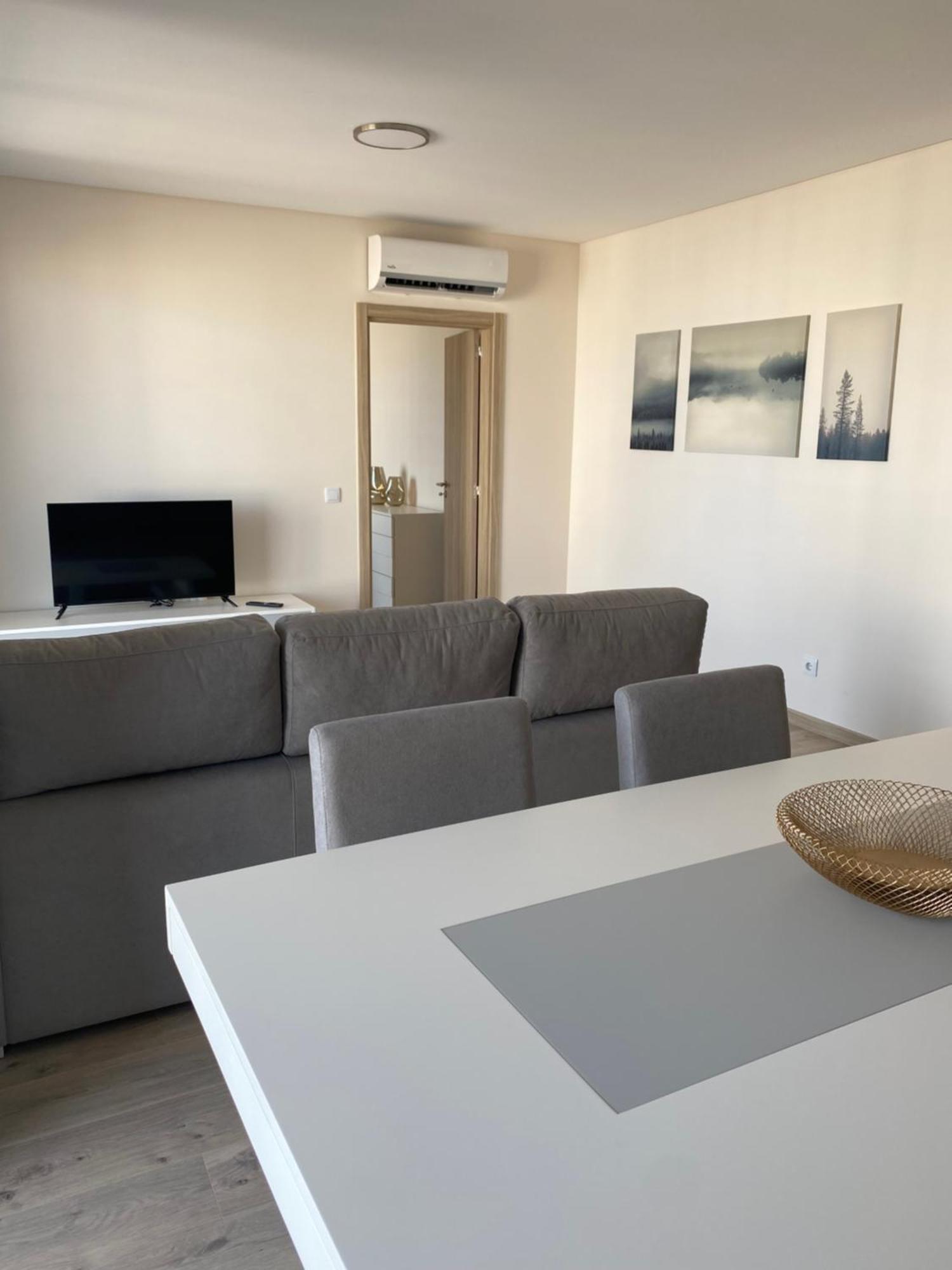Elite Residense A 150 Mts Da Rocha * Portimao