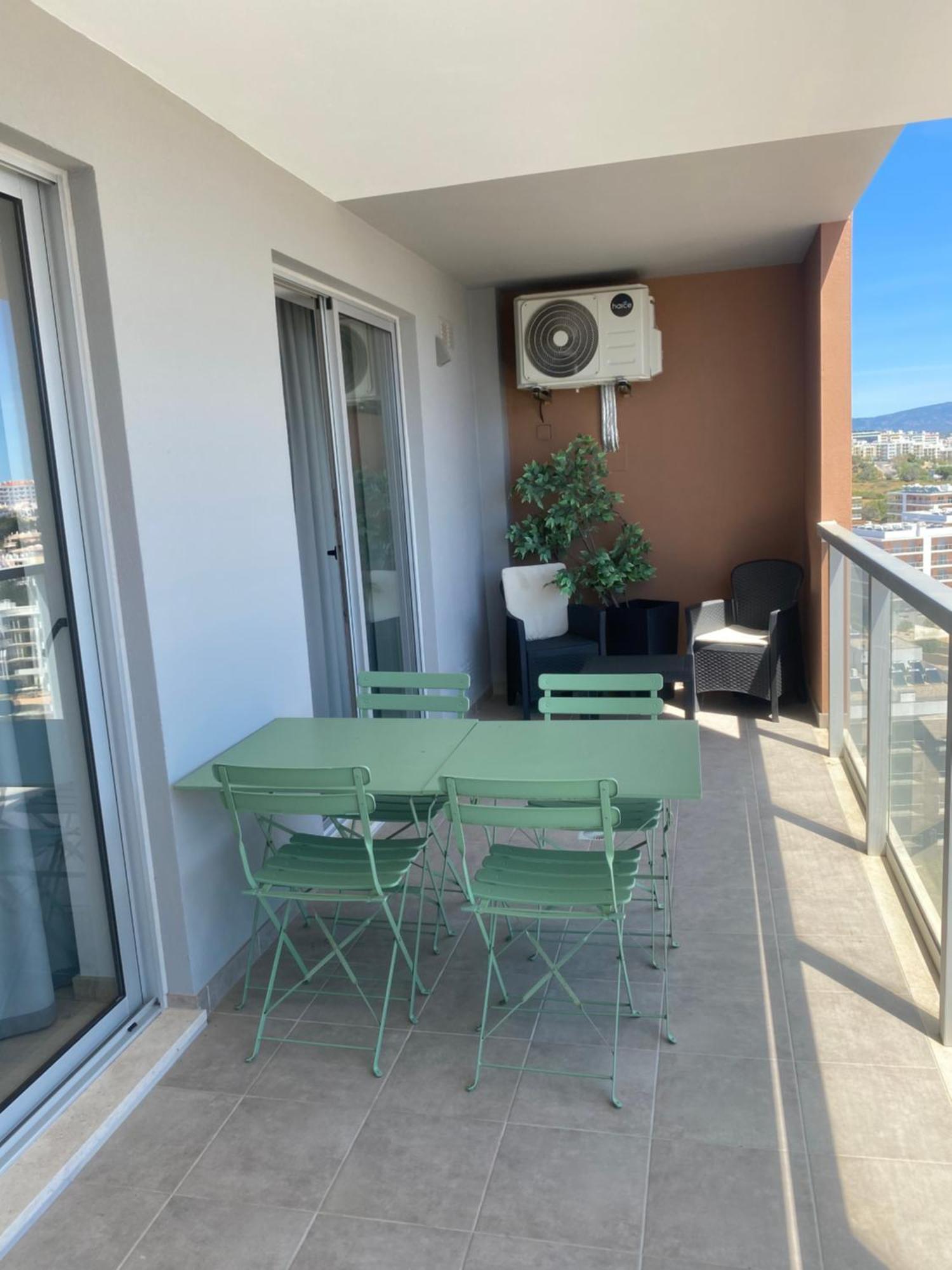 Elite Residense A 150 Mts Da Rocha * Portimao