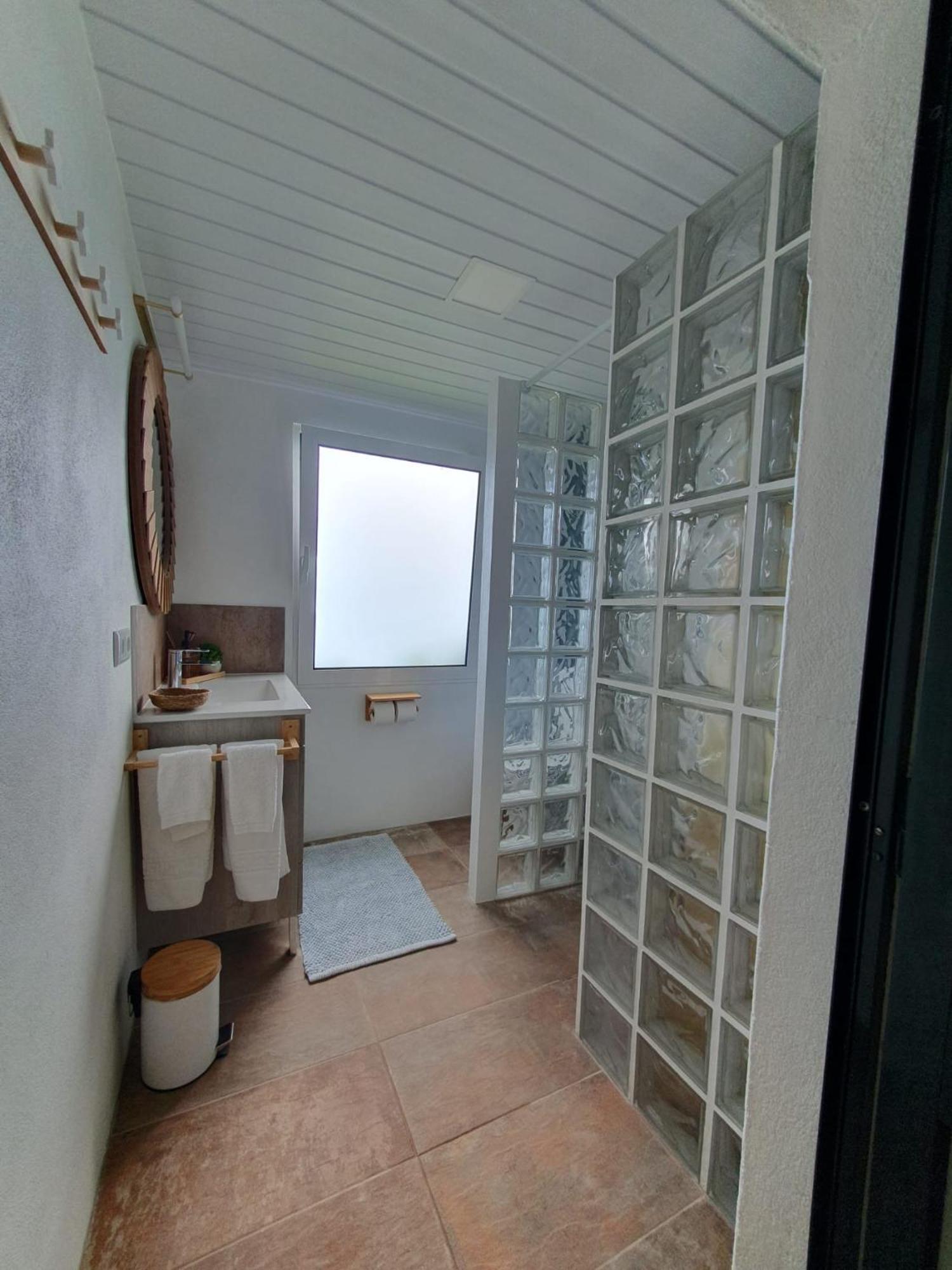 Casa Velha D Fernando E Casa Avo Augusta Ribeira Brava