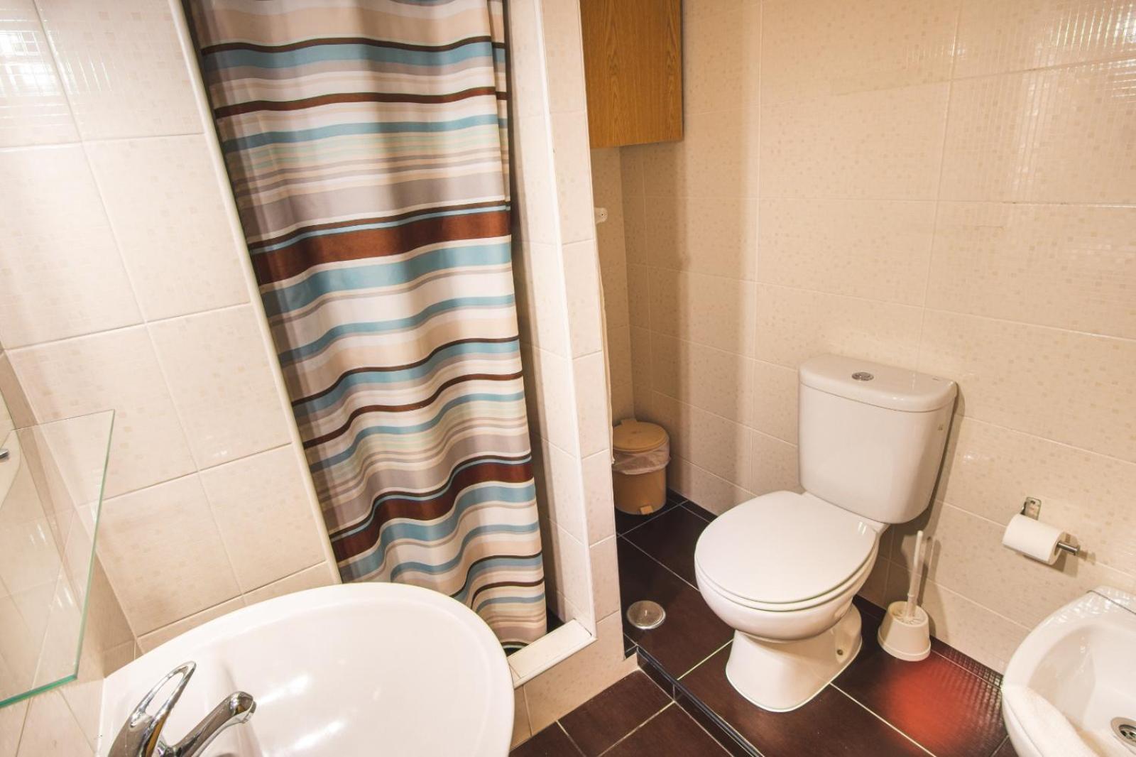 Guest house Colmeia- Local *
