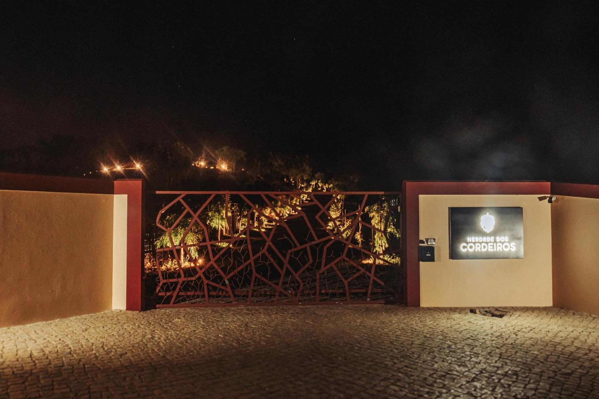 Herdade Dos Cordeiros Bed & Breakfast *