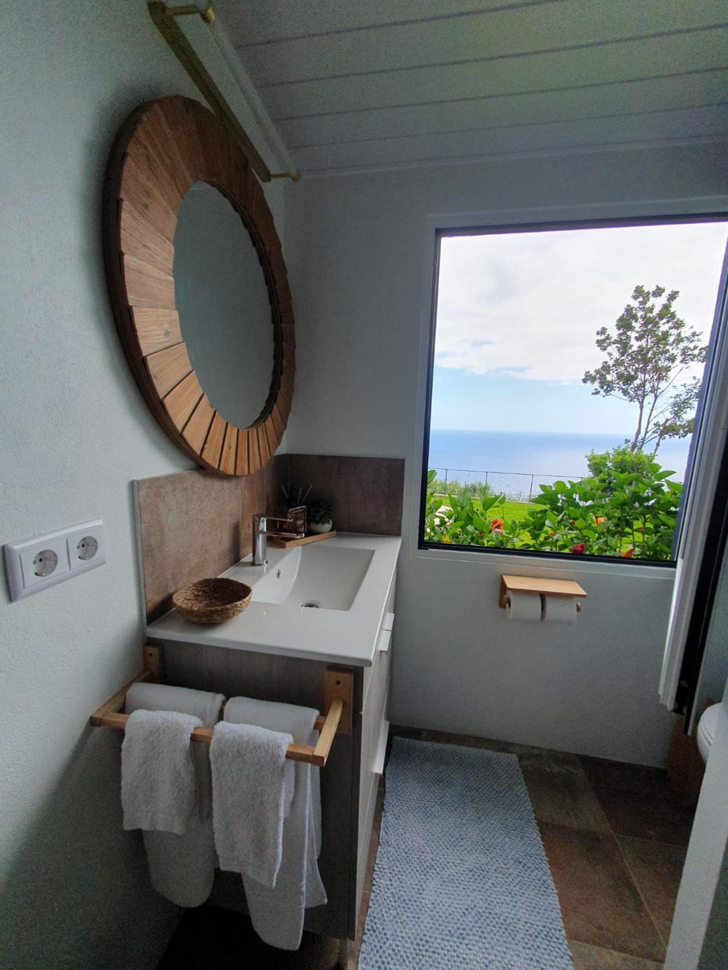 Casa Velha D Fernando E Casa Avo Augusta Ribeira Brava