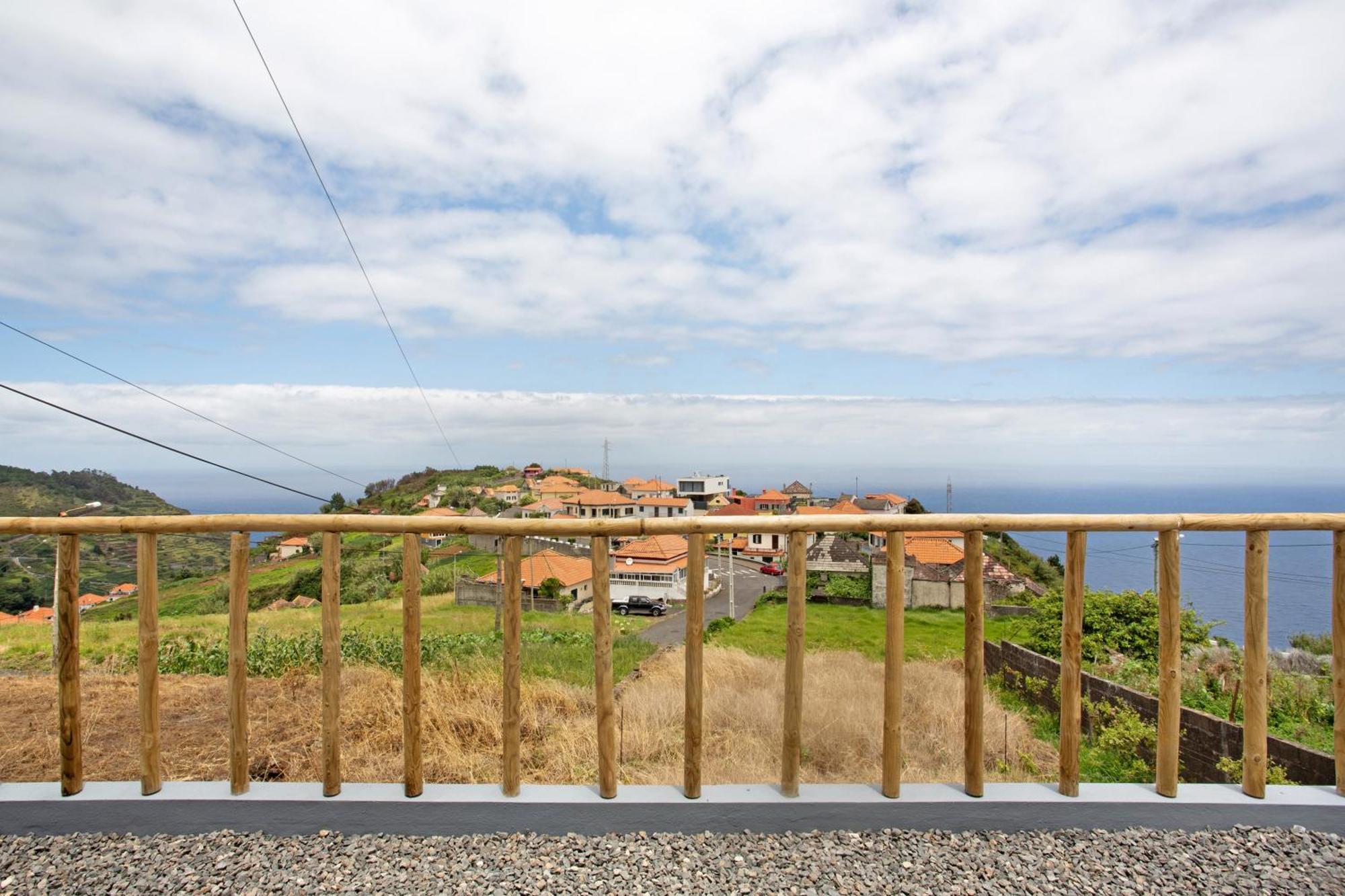 Casa Da Ribeira Da Janela