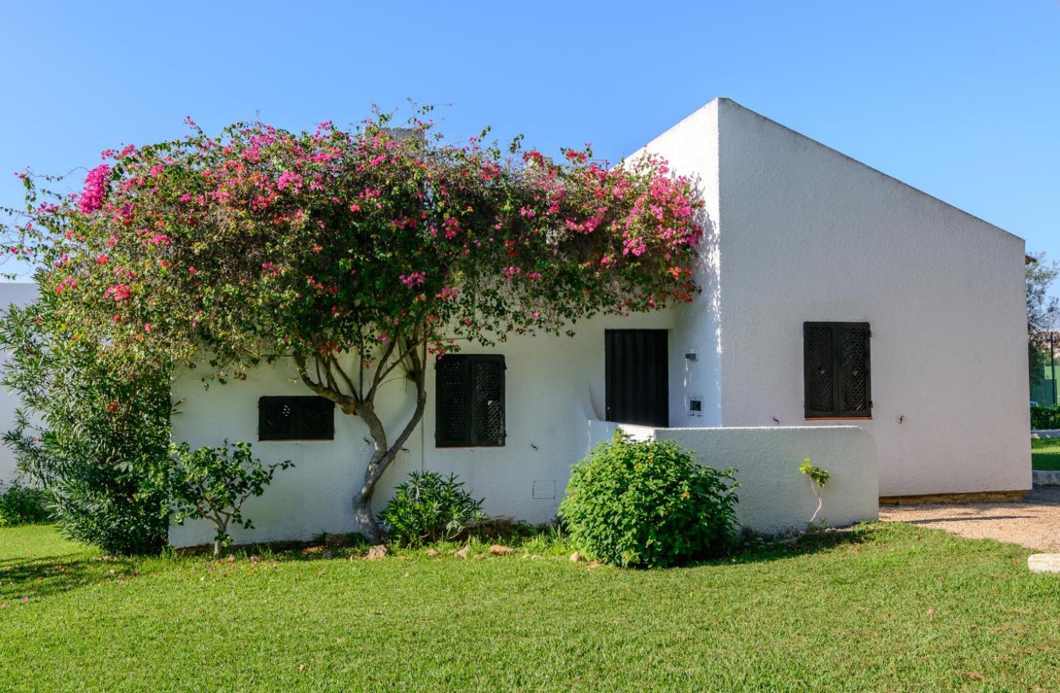 Pedras Da Rainha Resort
