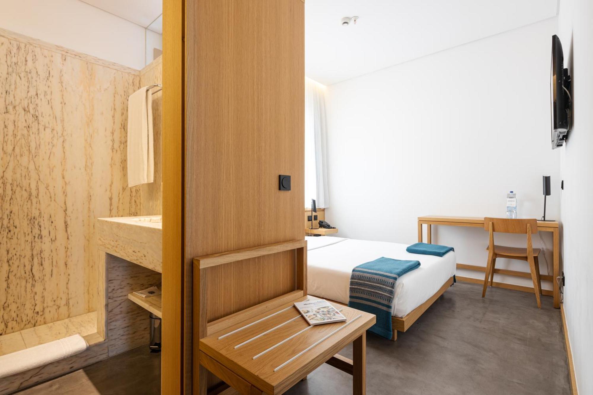 Evora Olive Hotel 4*