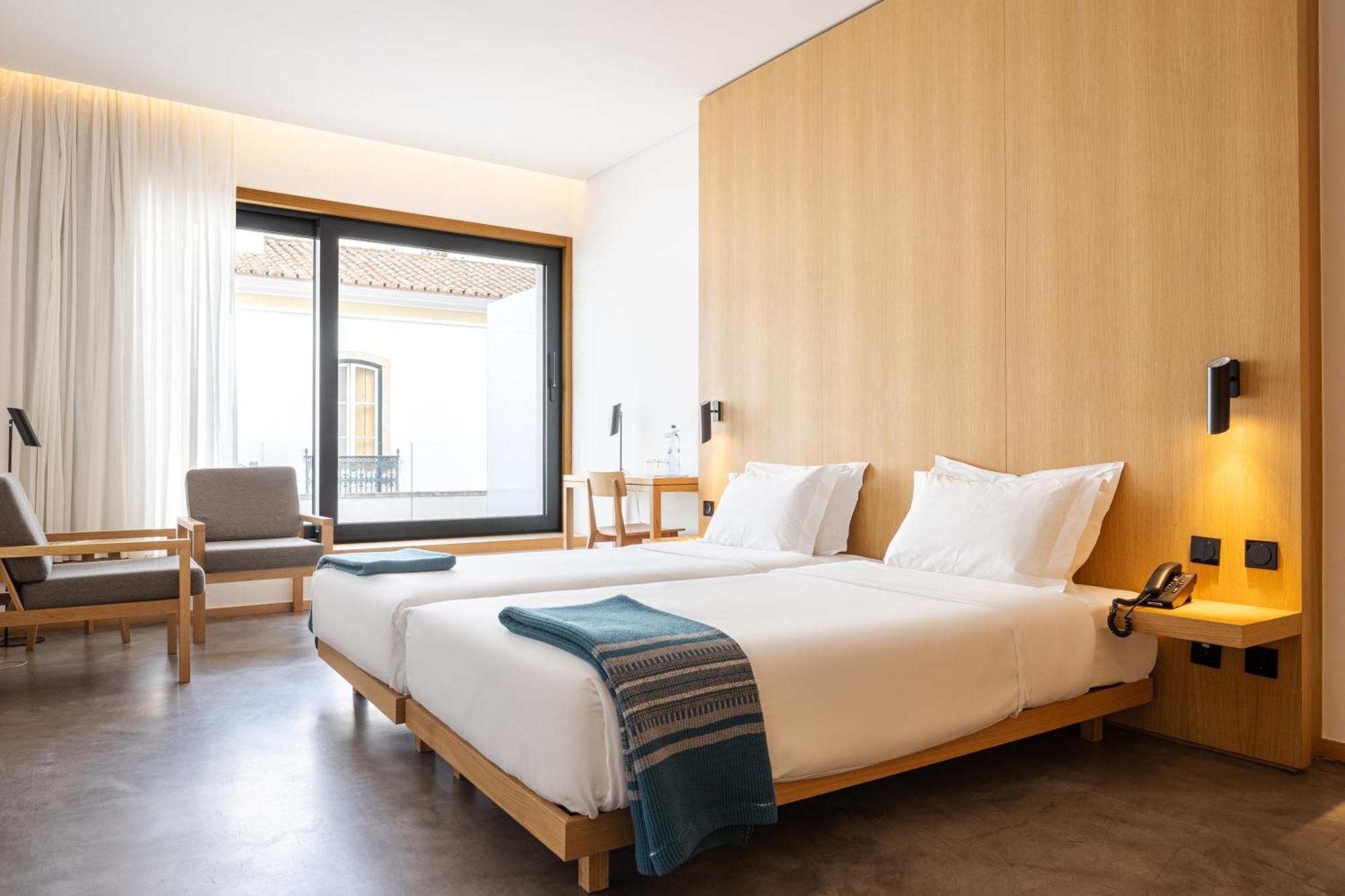 Evora Olive Hotel 4*