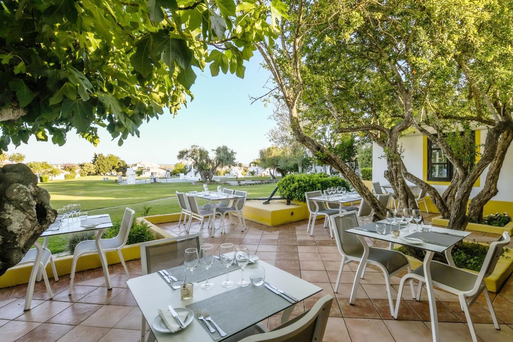 Resort Pedras D'el Rei