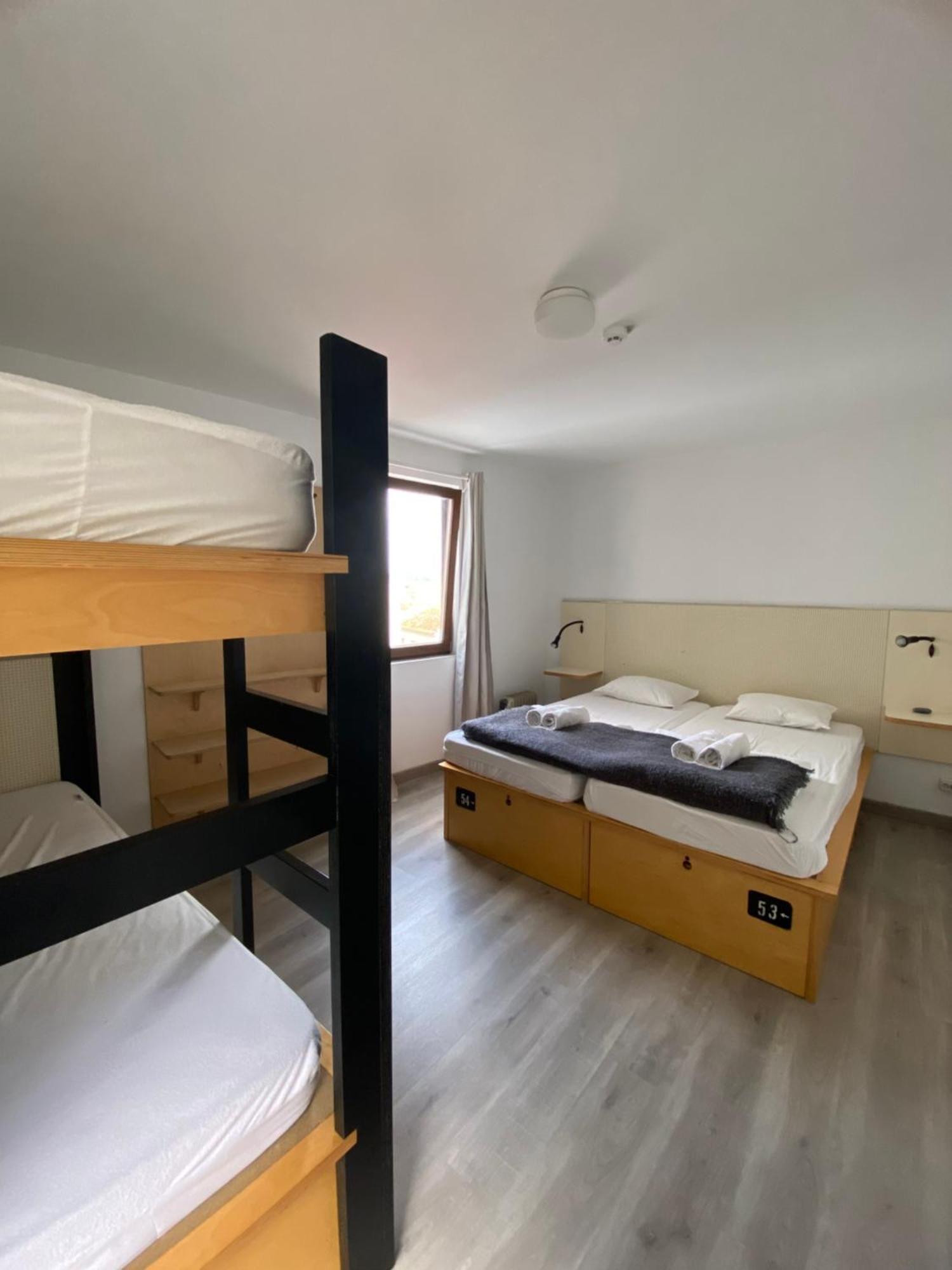 Amazigh & En-suite With Self-catering Kitchen & Laundry Aljezur