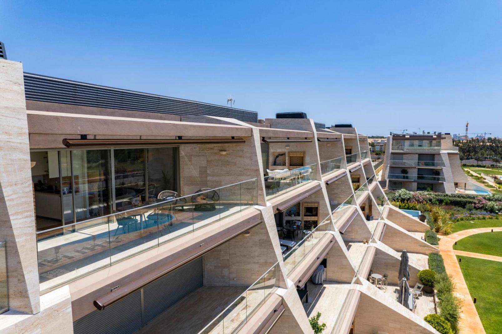 Vilamoura Luxury Retreat With Pool, Garden And Near *