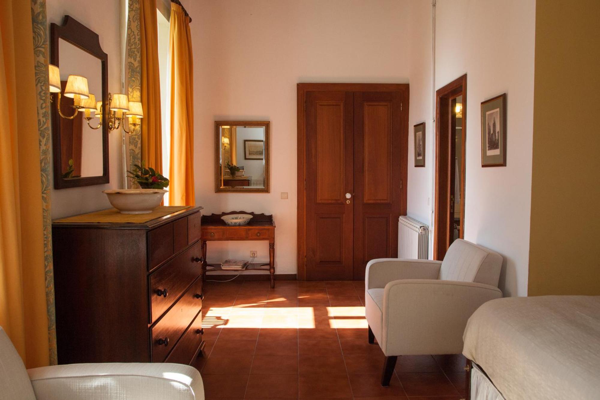 Casa Obras Bed & Breakfast Manteigas