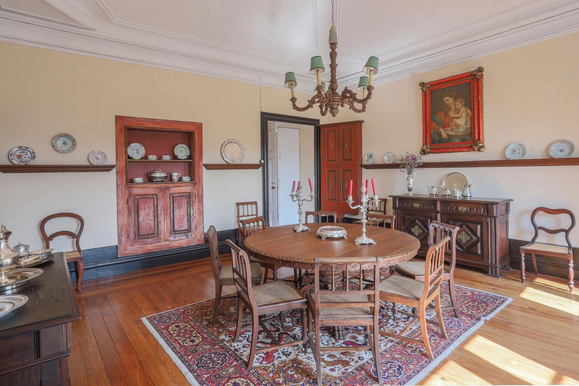 Outeiro Tuias - Manor House Guest house