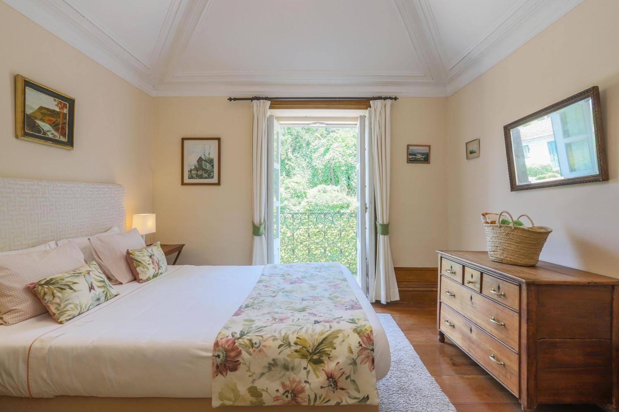 Outeiro Tuias - Manor House * Marco de Canaveses