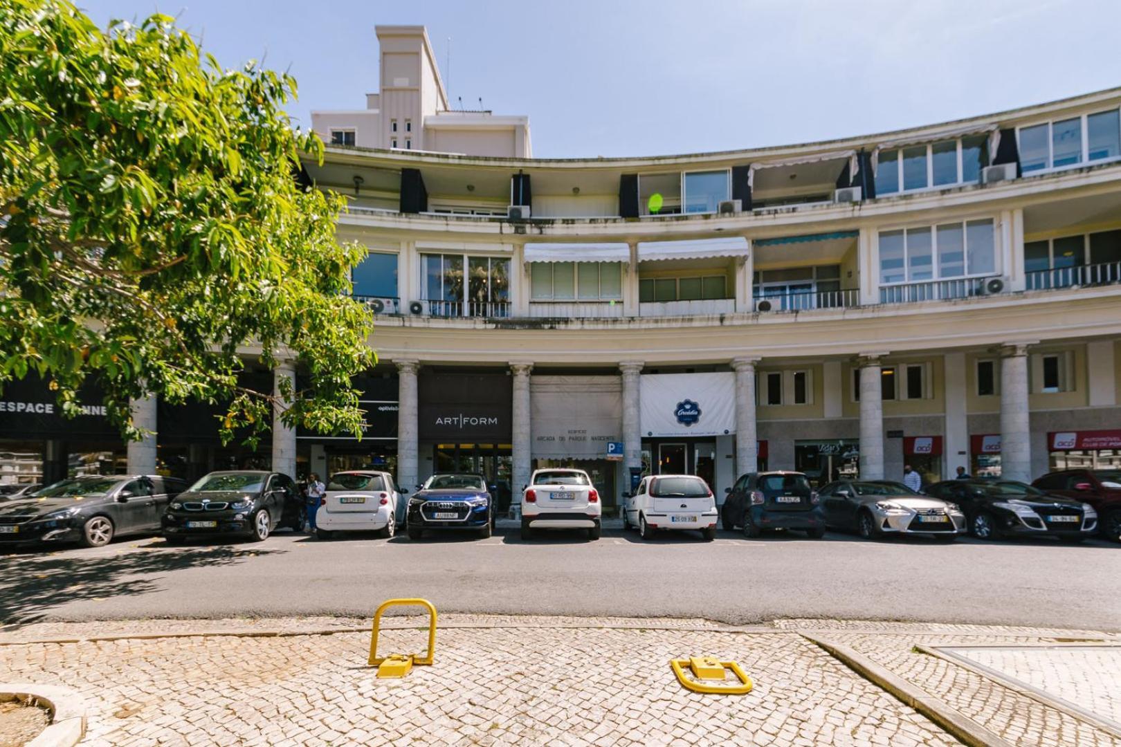 Apartment Rent4rest Beachfront Estoril