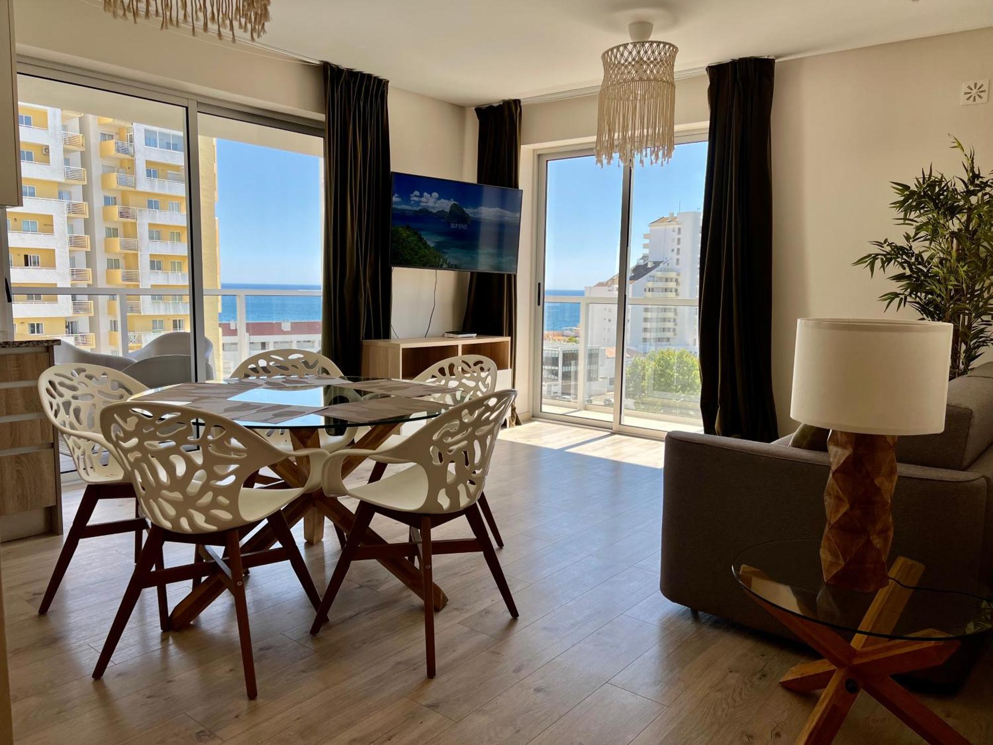 Mcrame Design Sea View, Beachfront, Swimming Pool, 2bdr, 2bar, 6 Pax, Da Rocha * Portimao