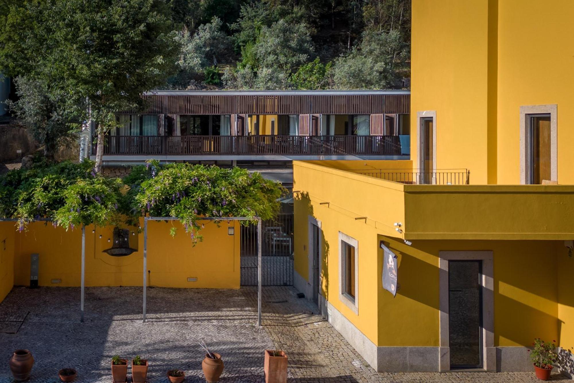 Alamal River Club Hotel