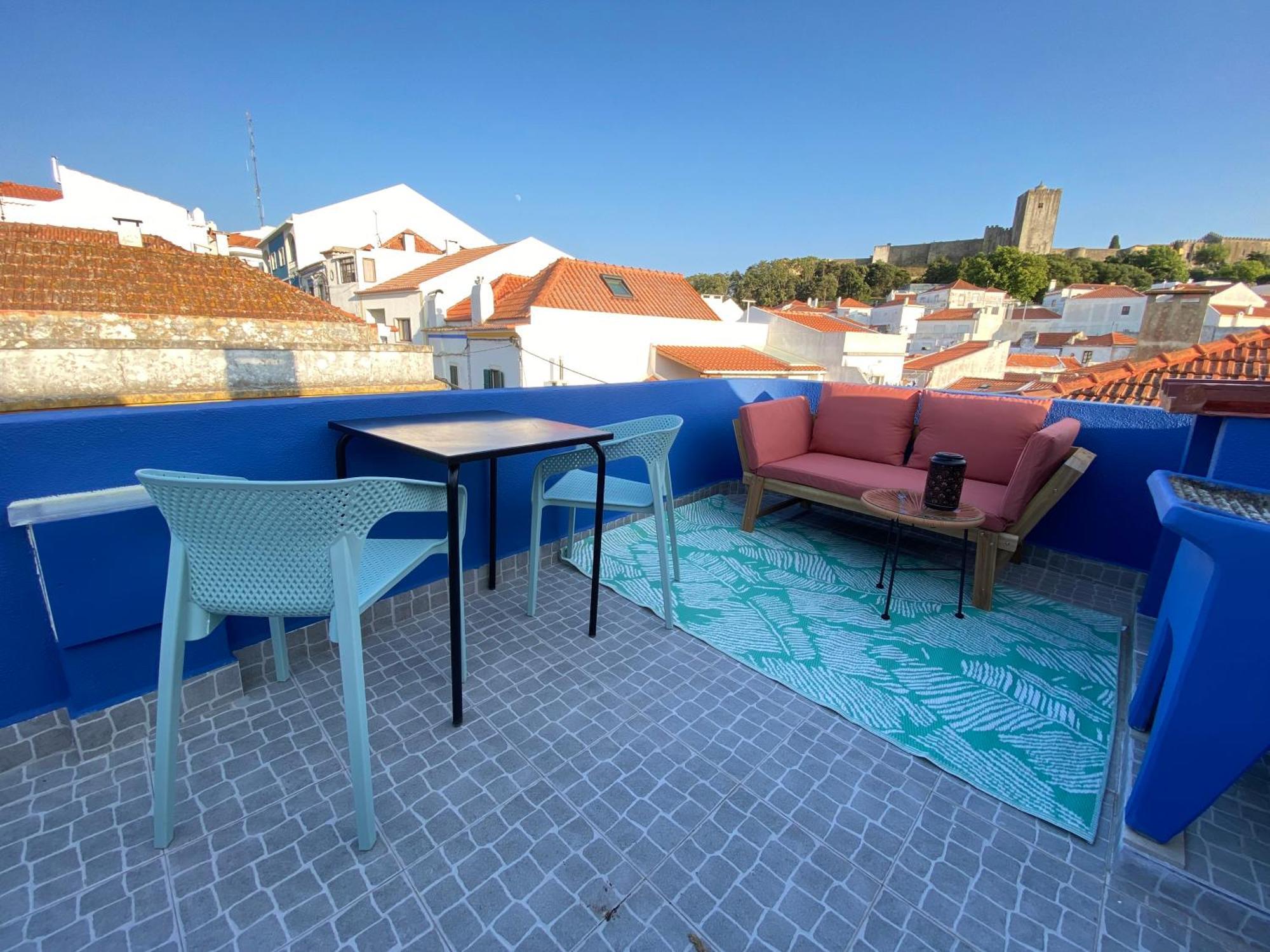 Downtown Terrace Apartment Palmela