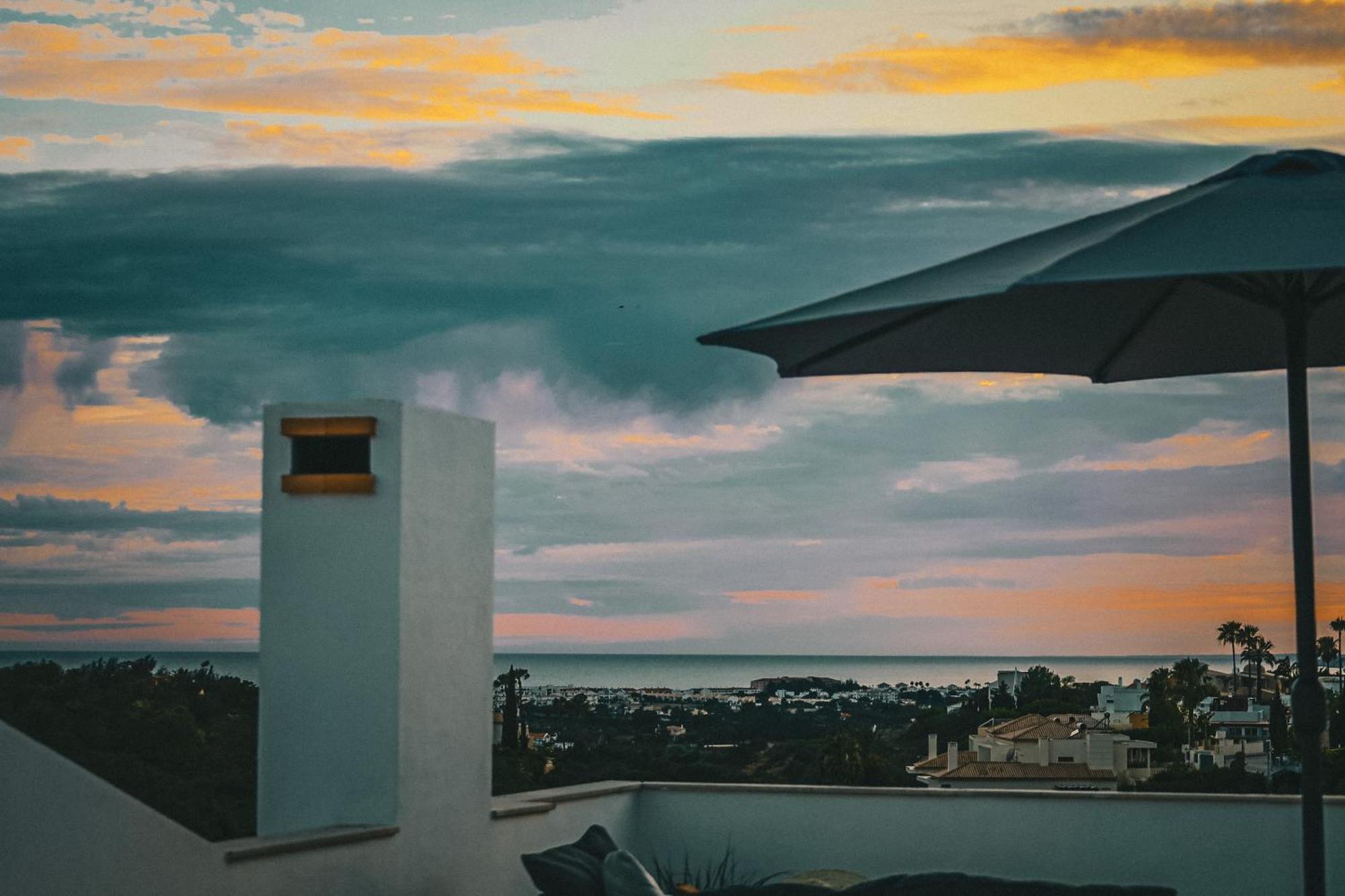Casa Jacaranda - Ocean View Modern Pousada Albufeira