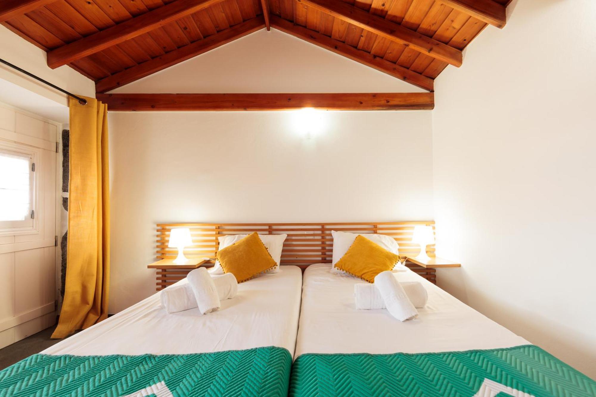 Country house Casas De Campo Housesinpico *