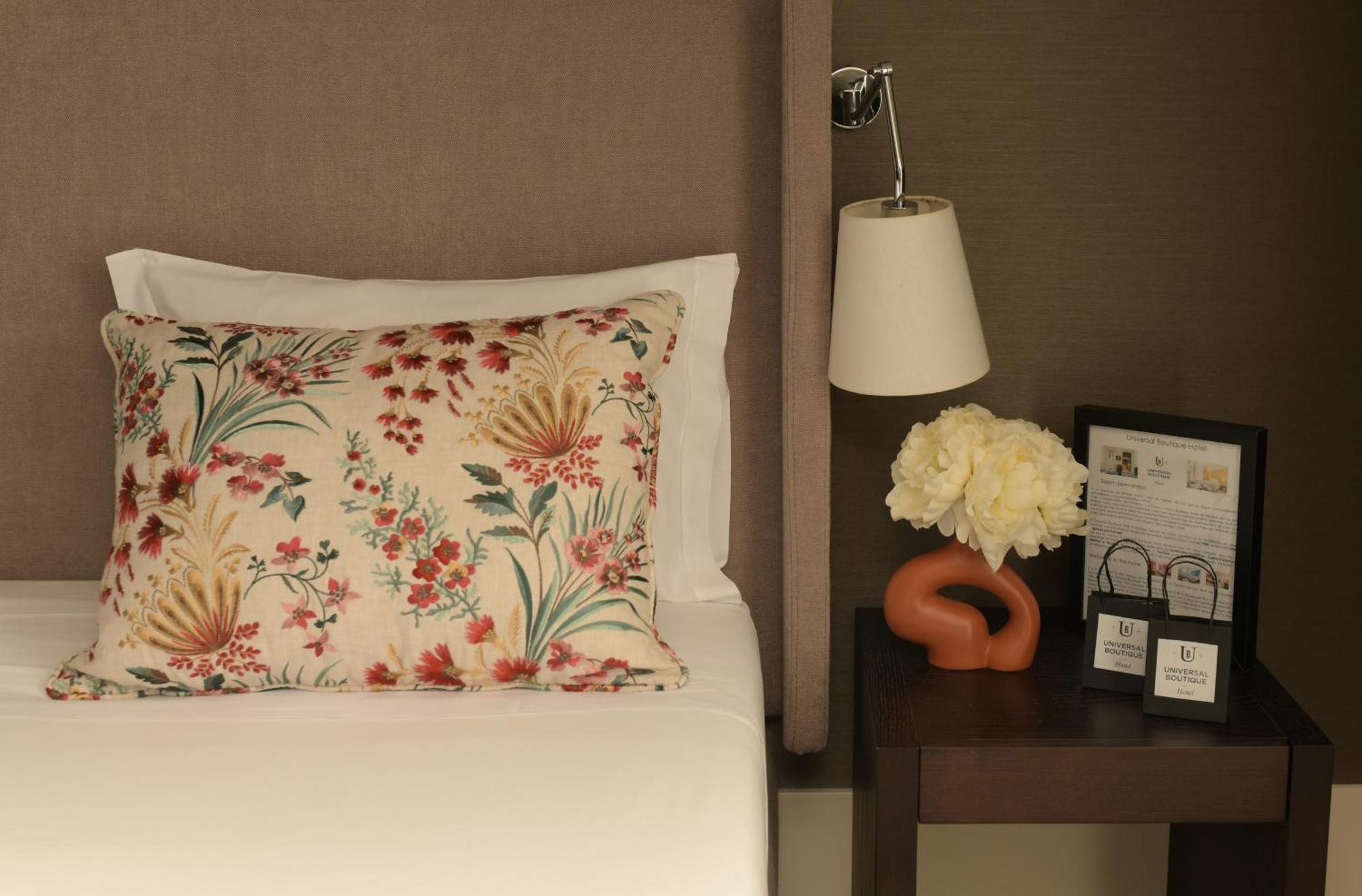 Universal Boutique Hotel 4*