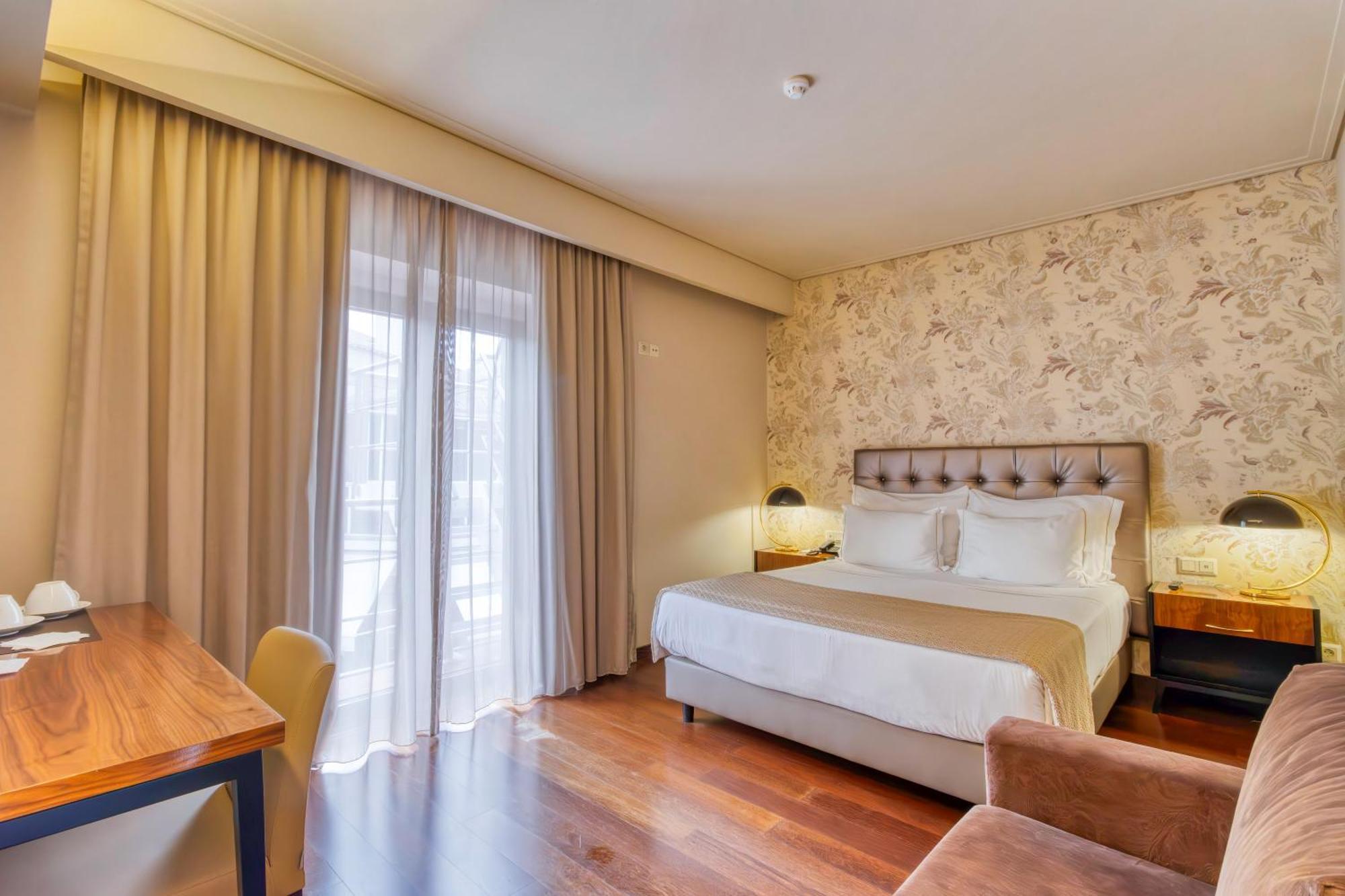 Lis Hotel 4*