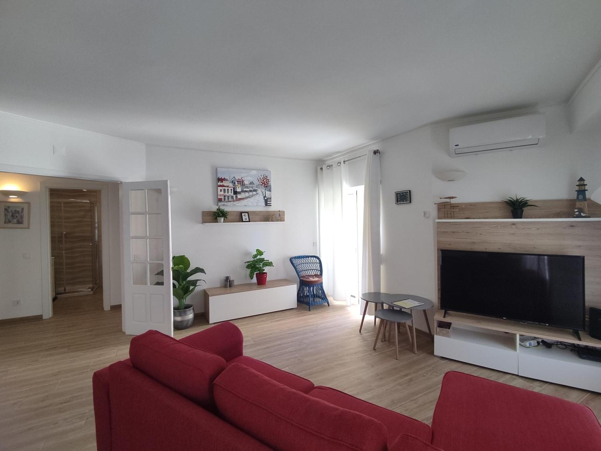 7c Castelo - Casas & Papeis Apartment *