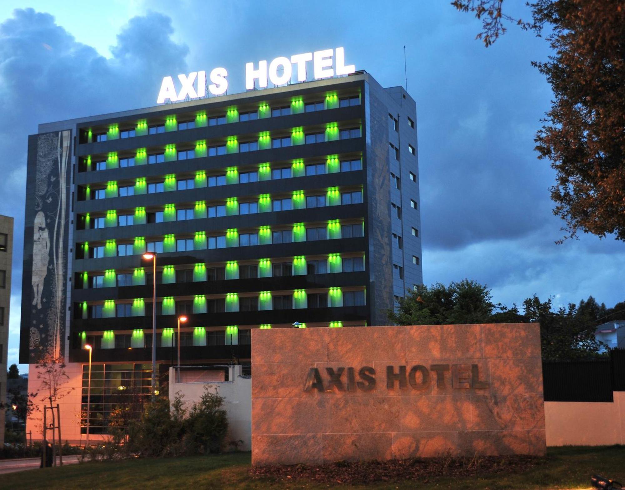 Axis Porto Business & Hotel 4*