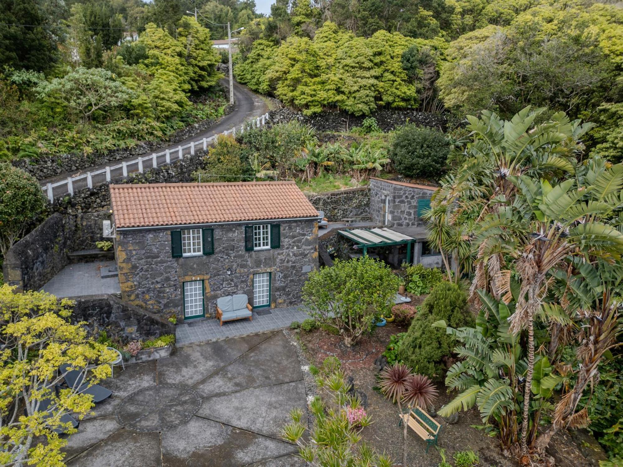 Holiday home Casa De Basalto Lajes do Pico