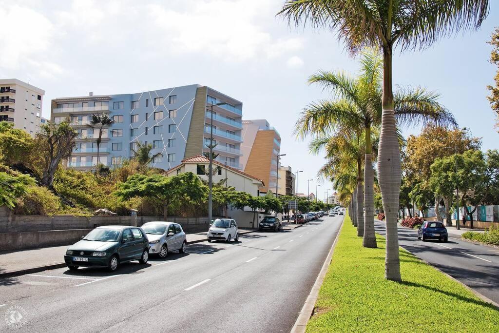 Apartment Penthouse T1 Saint Lucas *