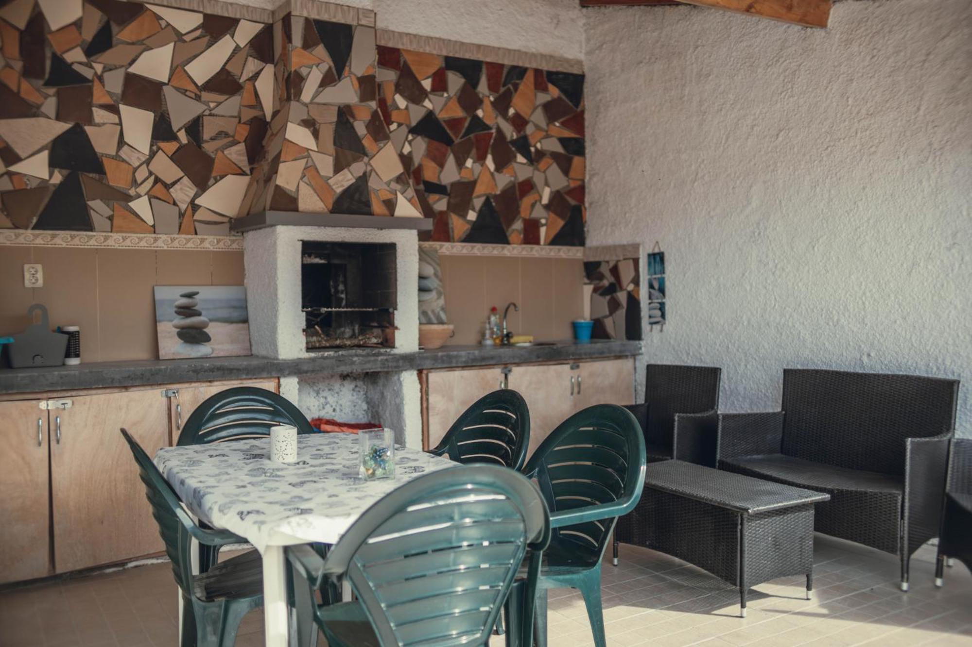 Shr House Holiday home *