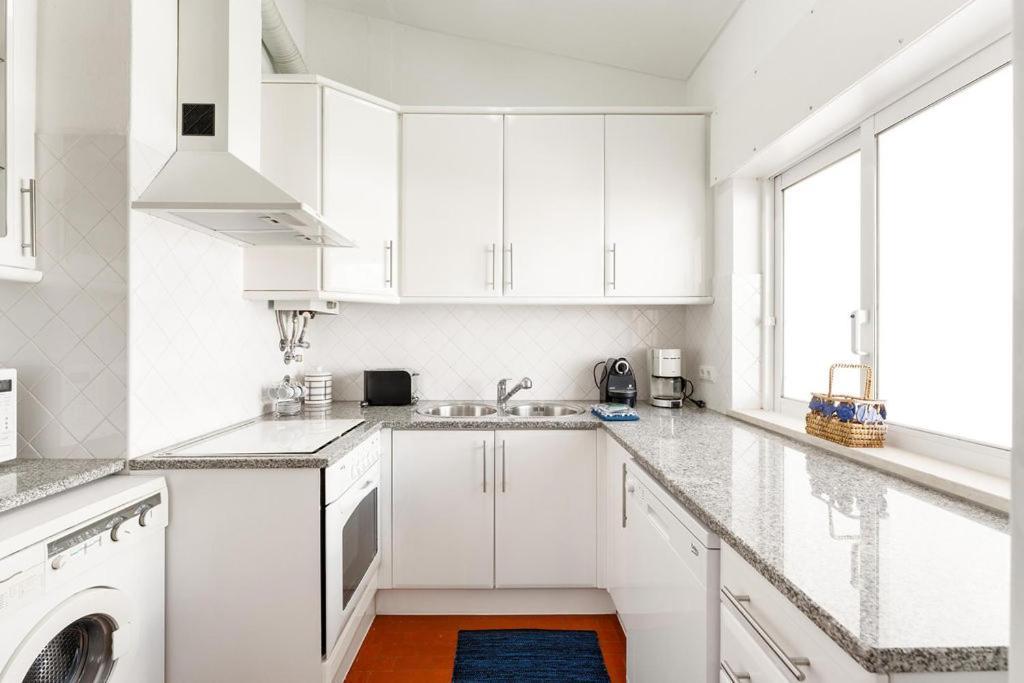 Acolhedor Com Wifi A Passos Do Mar Apartment