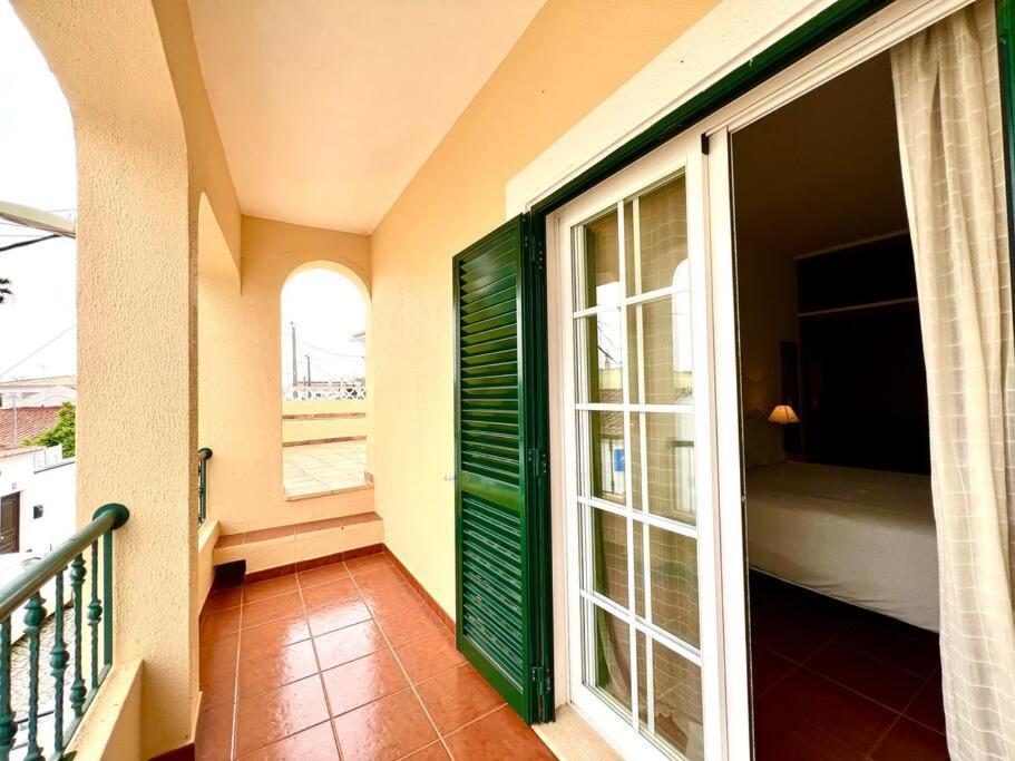 Casa Rosado Tipica Portuguesa Holiday home Barao de Sao Joao